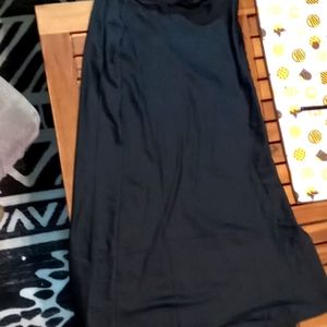Forever 21 Medium black calf length skirt